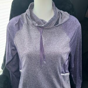 Women’s Avia Activewear.